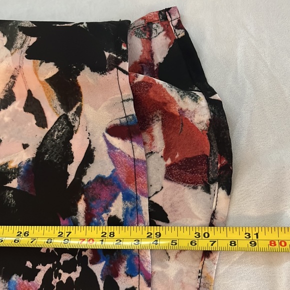 Chaus Tunic - Picture 7 of 8